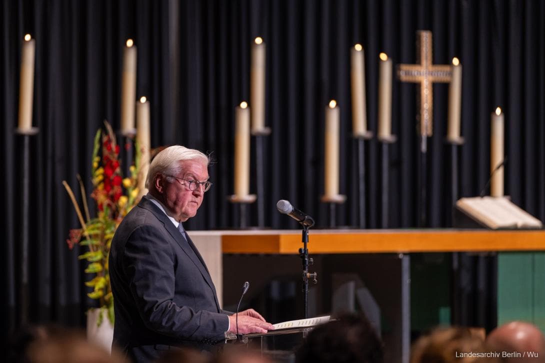 Rede von Bundespräsident Steinmeier in der Kaiser Wilhelm Gedächtnis-Kirche in Berlin anlässlich des Gedenkens an die Opfer des Überfalls der Hamas auf Israel am 7. Oktober