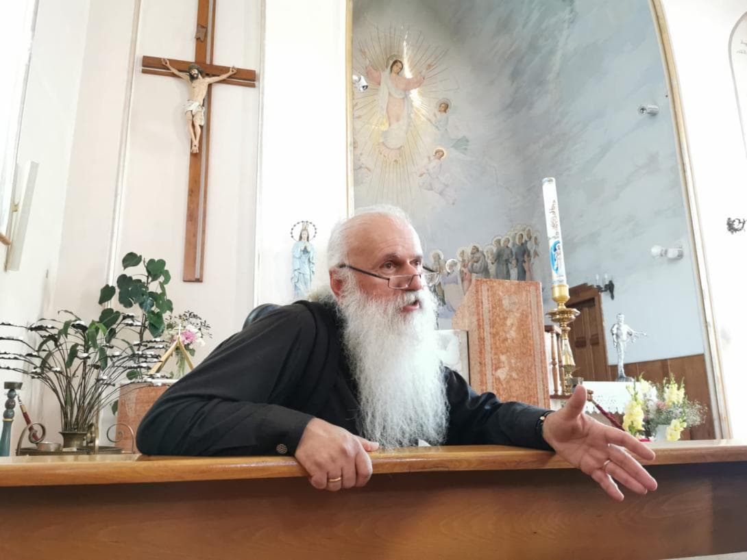 Bishop Malkhaz in the Catholic Church that was used in Soviet times as a gym. 