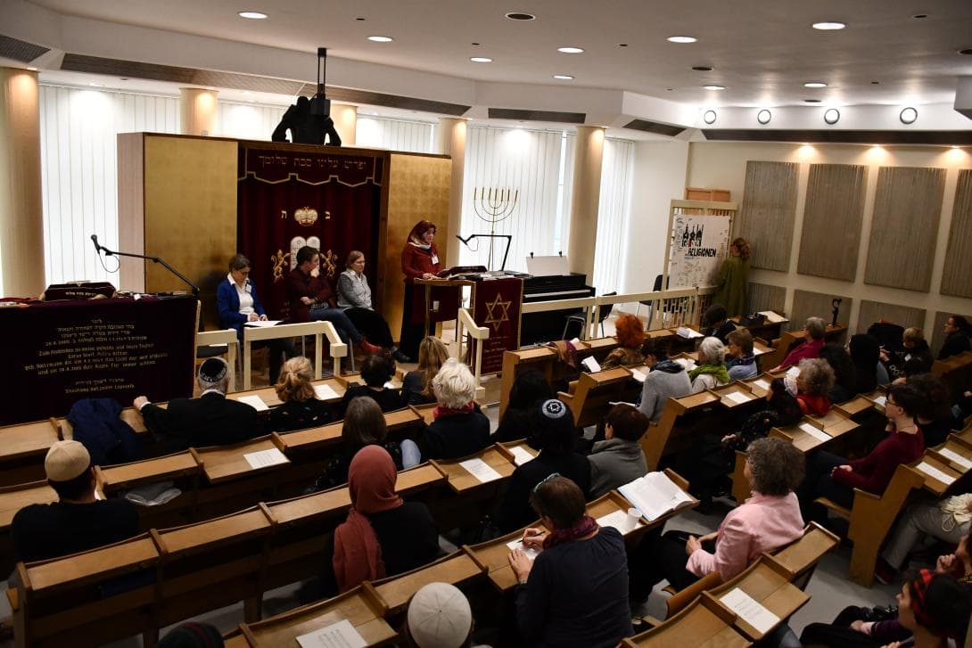 Frauen in den Religionen. Ein Workshop des House of One.
