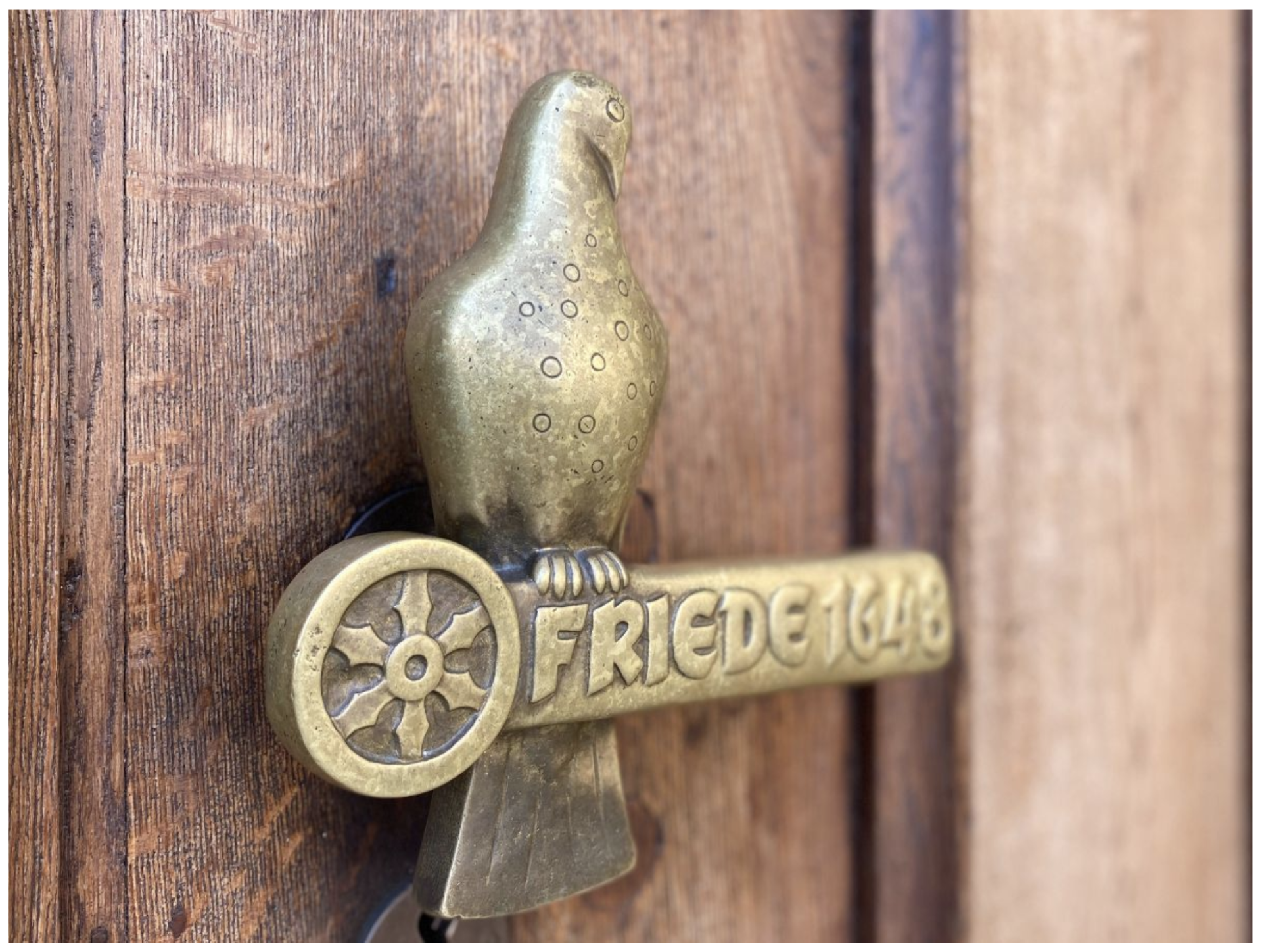 House of One - Friedenstaube aus Bronze